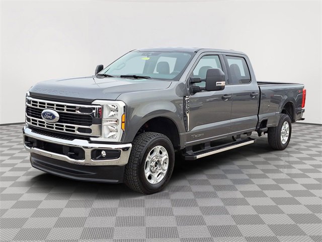 Certified 2025 Ford F250 XLT image 9