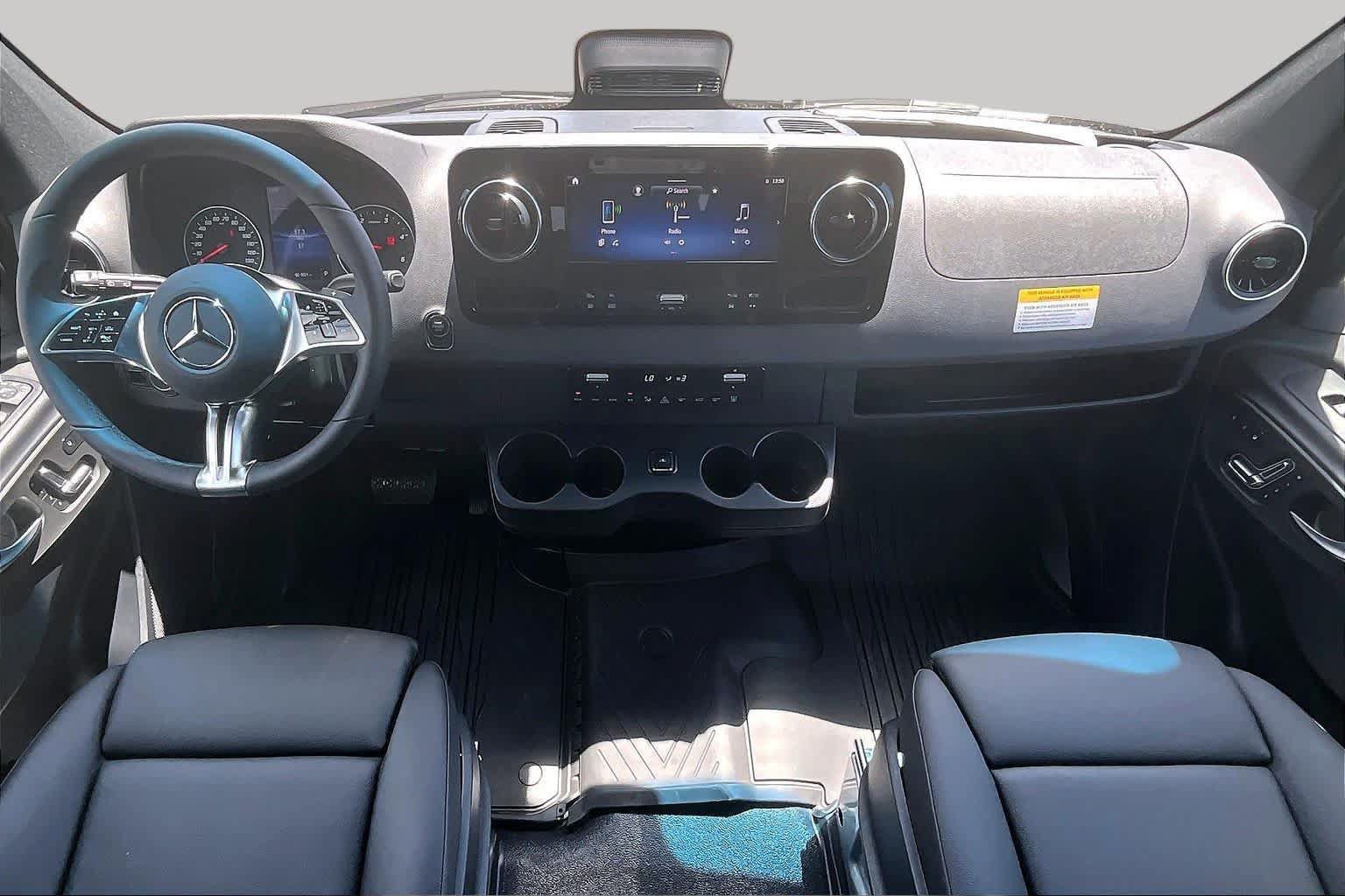 New 2026 Mercedes-Benz Sprinter 2500 image 5