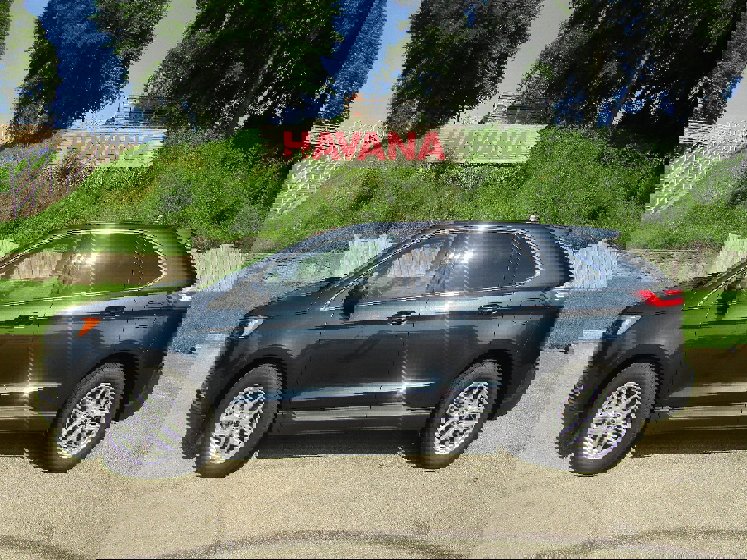 Certified 2023 Ford Edge SEL w/ Convenience Package image 1