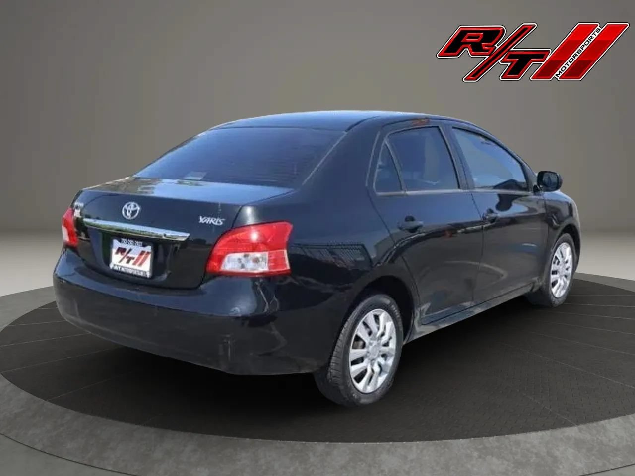 Used 2009 Toyota Yaris Sedan w/ Convenience Pkg FWD image 7