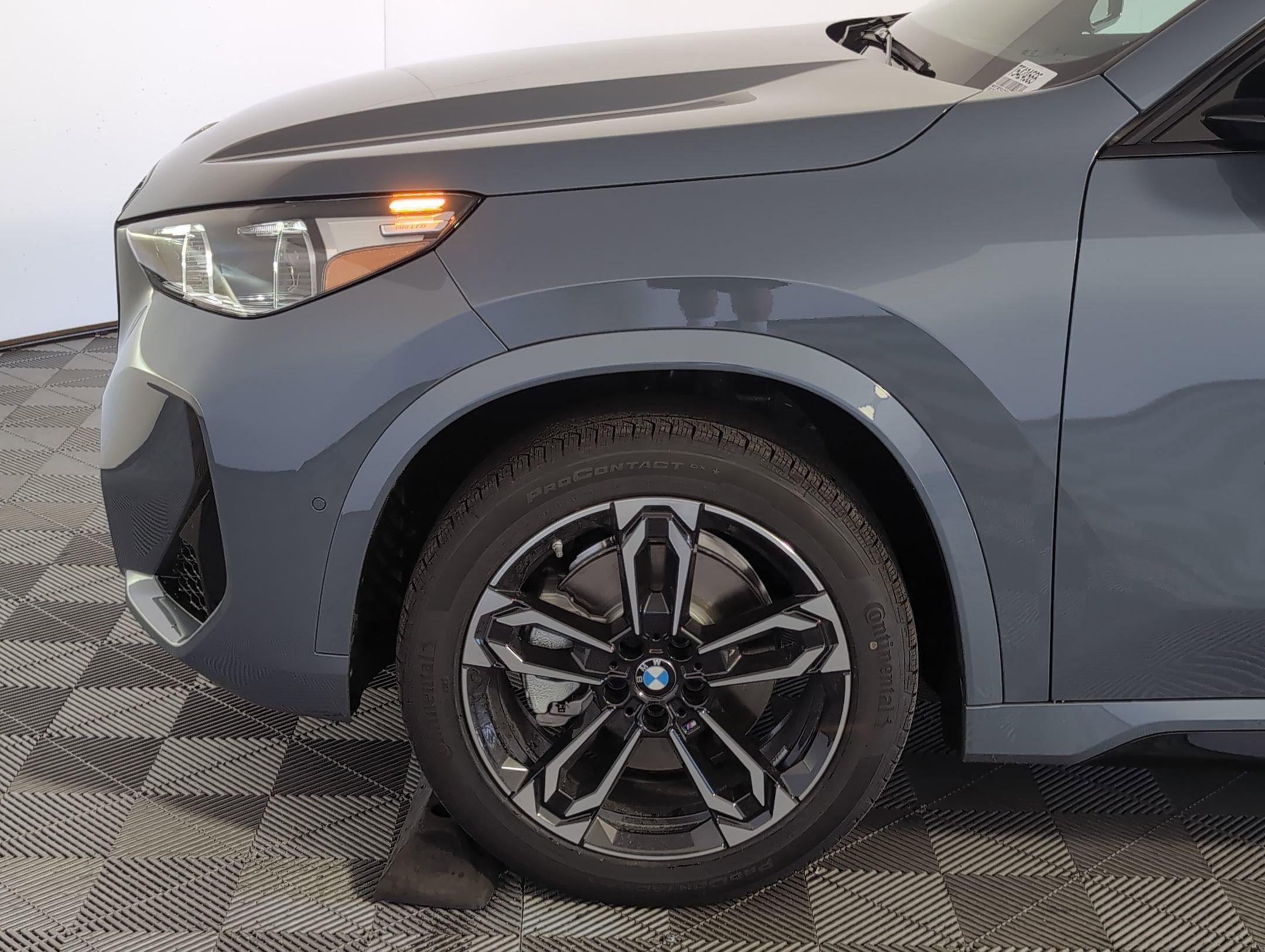 Used 2026 BMW X1 xDrive28i w/ M Sport Package image 8