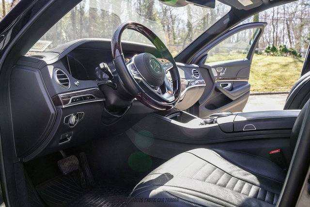 Used 2020 Mercedes-Benz S 560 4MATIC Sedan image 19