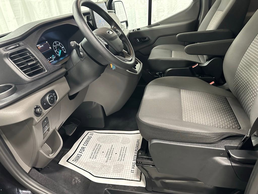Used 2025 Ford Transit 350 XLT image 12