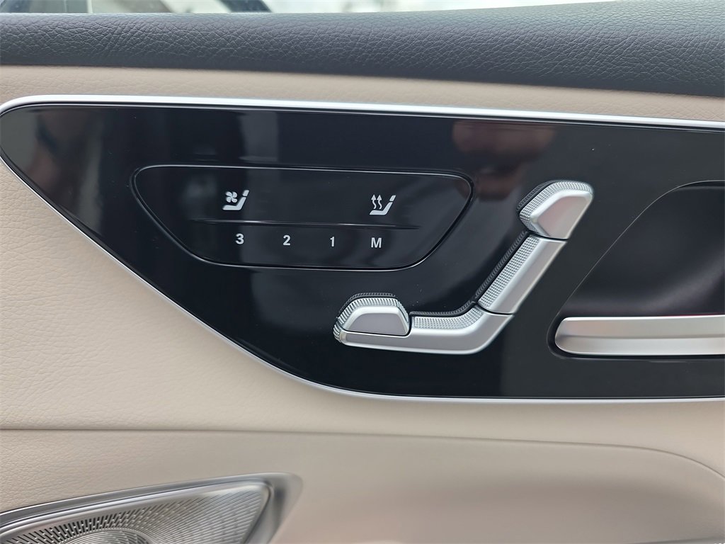 New 2026 Mercedes-Benz GLC 300 4MATIC image 17