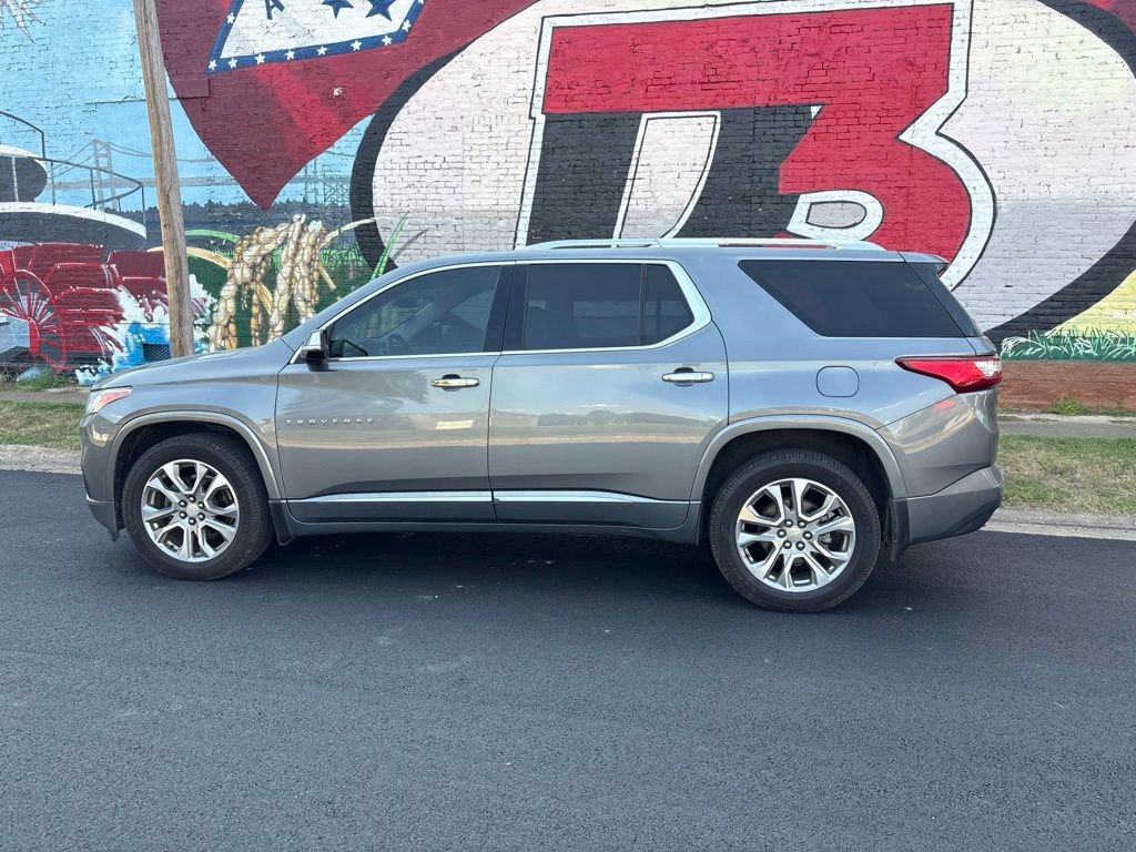 Used 2020 Chevrolet Traverse Premier AWD/4WD image 3
