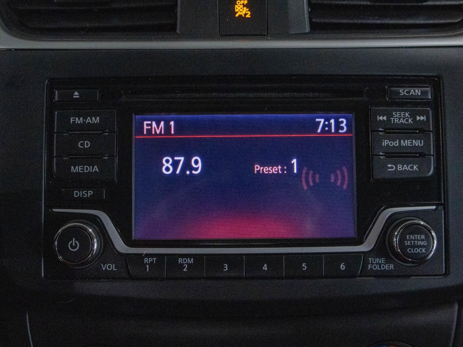 Used 2018 Nissan Sentra S w/ Appearance Package image 8