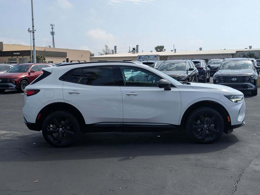 Used 2022 Buick Envision Preferred w/ Sport Touring Package image 4