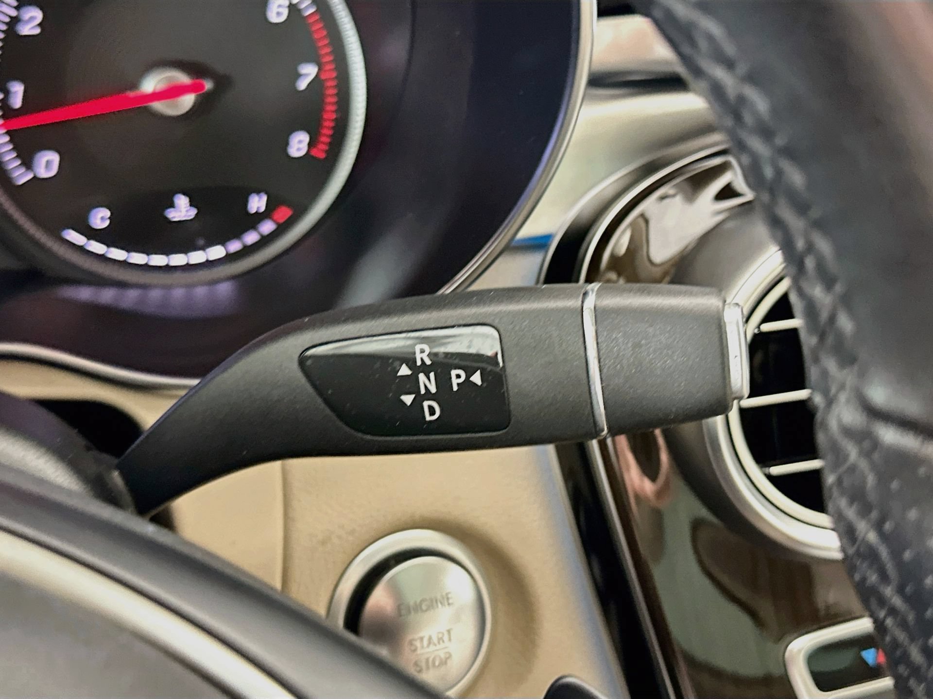 Used 2019 Mercedes-Benz GLC 300 image 18