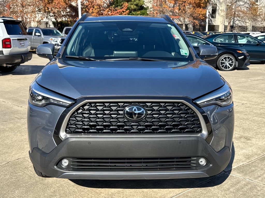 Certified 2023 Toyota Corolla Cross XLE image 10