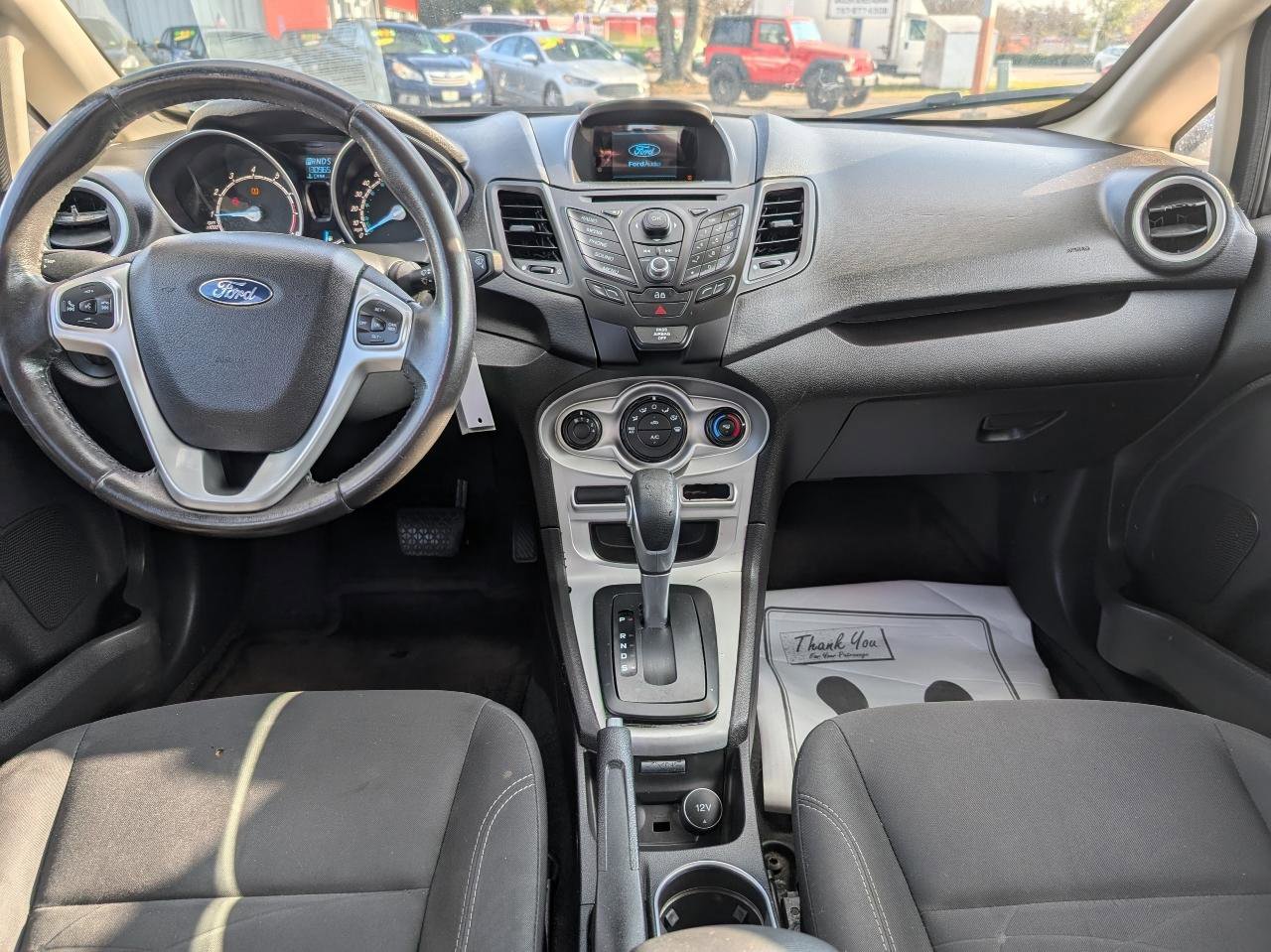 Used 2015 Ford Fiesta SE image 23