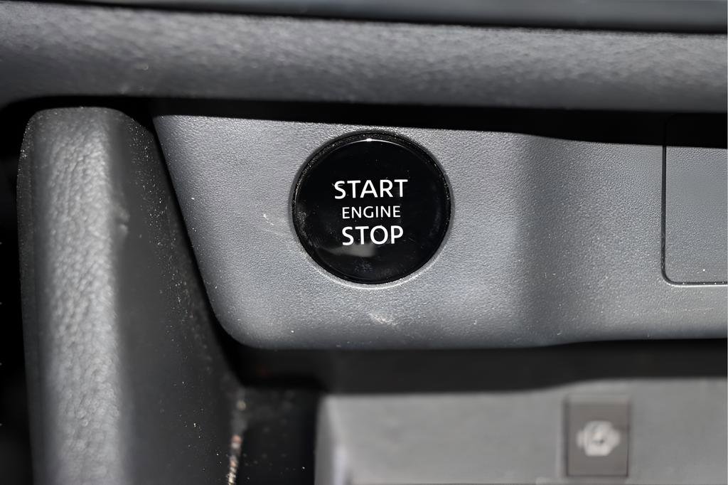 Used 2024 Nissan Rogue SL w/ SL Premium Package image 20