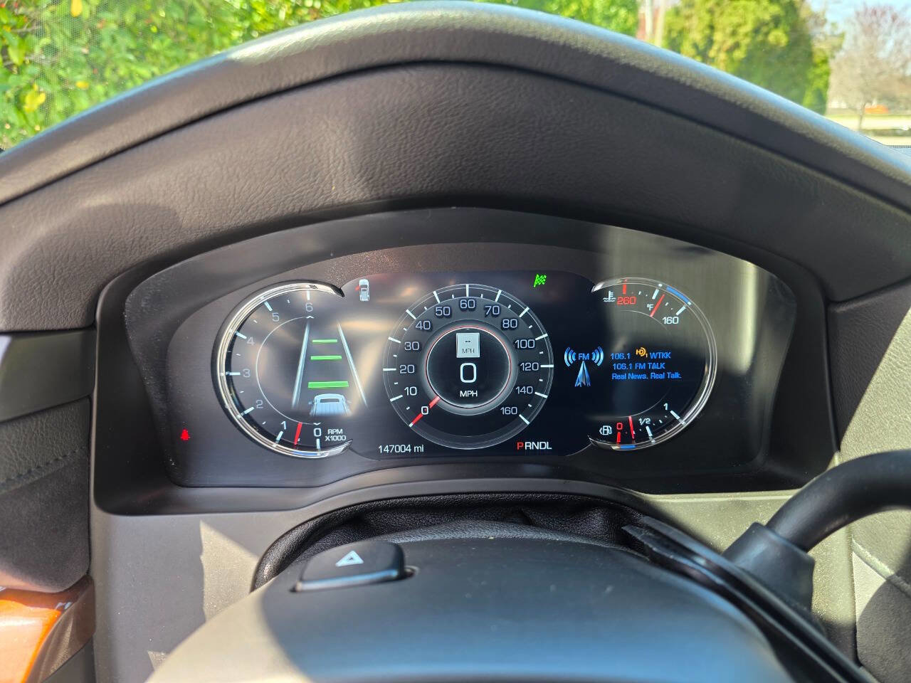 Used 2019 Cadillac Escalade ESV Luxury image 19