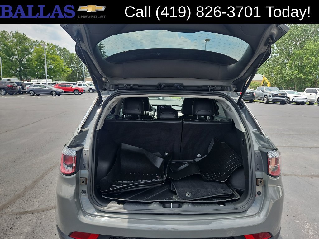 Used 2022 Jeep Compass Limited AWD/4WD image 24