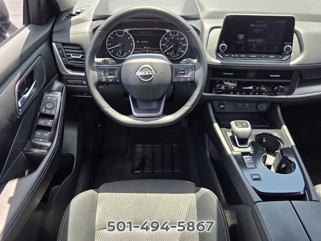 Used 2026 Nissan Rogue SV FWD image 12