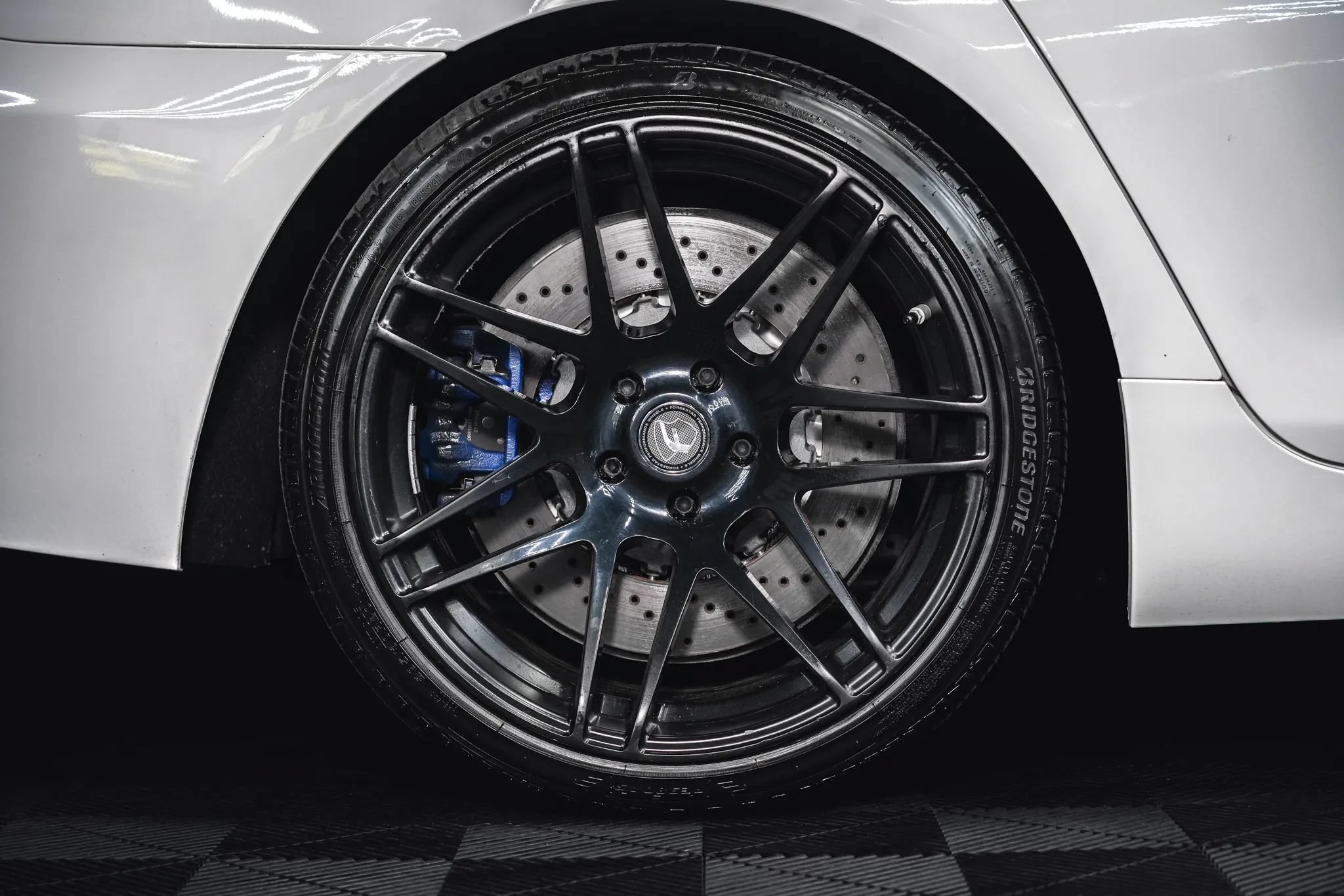 Used 2016 BMW M6 Gran Coupe w/ Executive Package RWD image 17