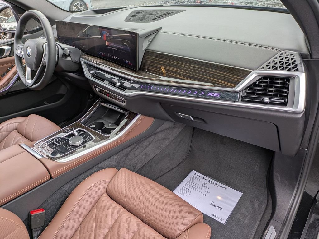 Certified 2024 BMW X5 xDrive40i w/ Premium Package image 26