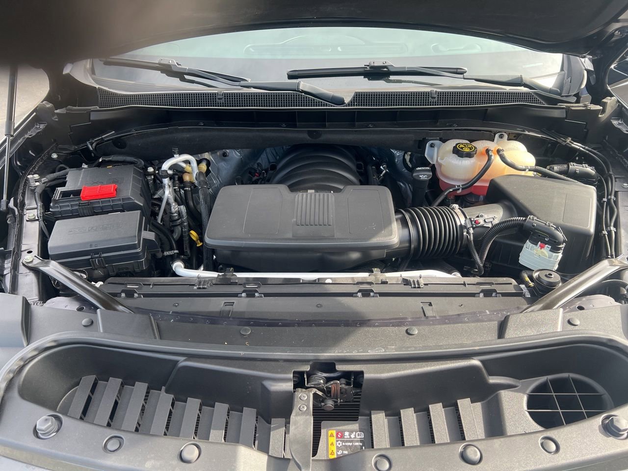 Used 2023 Chevrolet Suburban Premier image 12