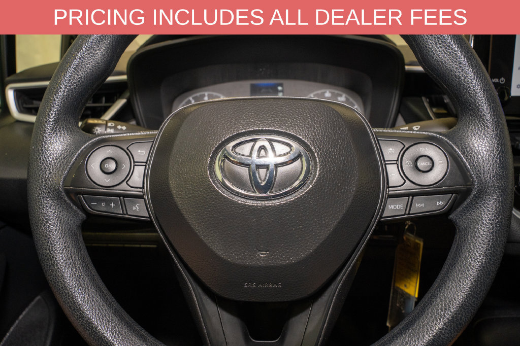 Used 2025 Toyota Corolla LE FWD image 18