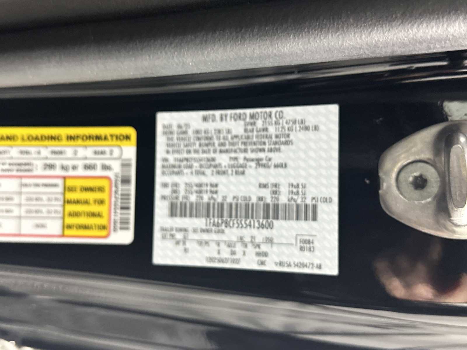 Used 2025 Ford Mustang GT Premium image 33