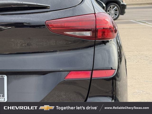 Used 2019 Hyundai Tucson Sport FWD image 8