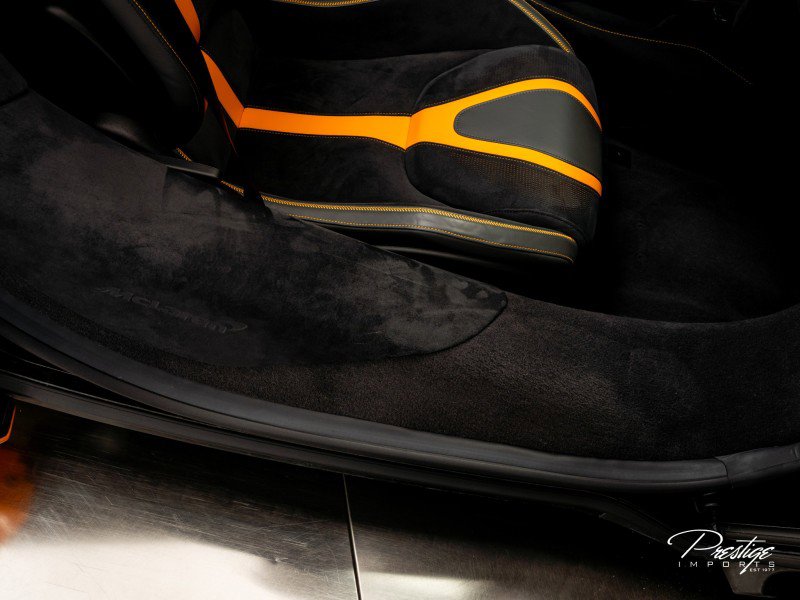 Used 2023 McLaren 720S Luxury image 49