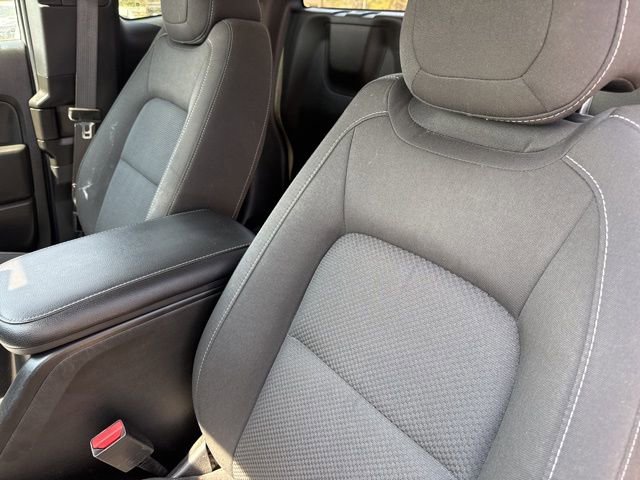 Used 2022 Chevrolet Colorado LT w/ Fleet Safety Package image 10