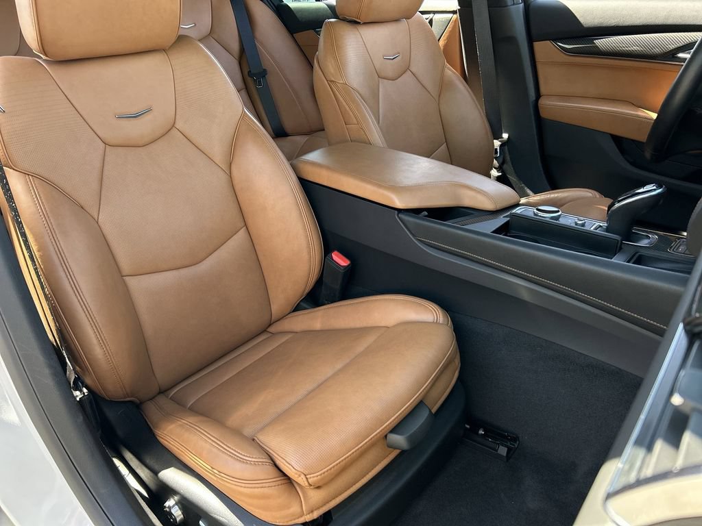 Used 2025 Cadillac CT5 Sport RWD image 29