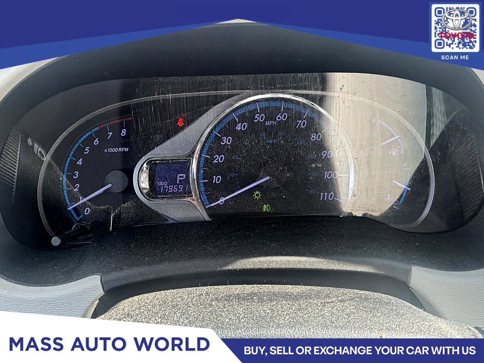 Used 2011 Toyota Sienna XLE image 15