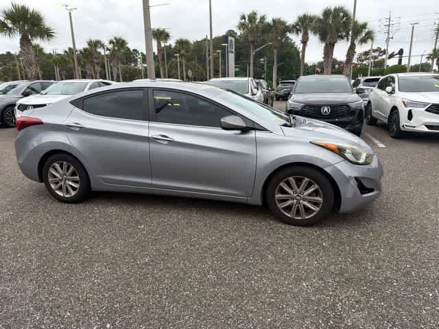 Used 2015 Hyundai Elantra SE w/ Option Group 03 FWD image 11