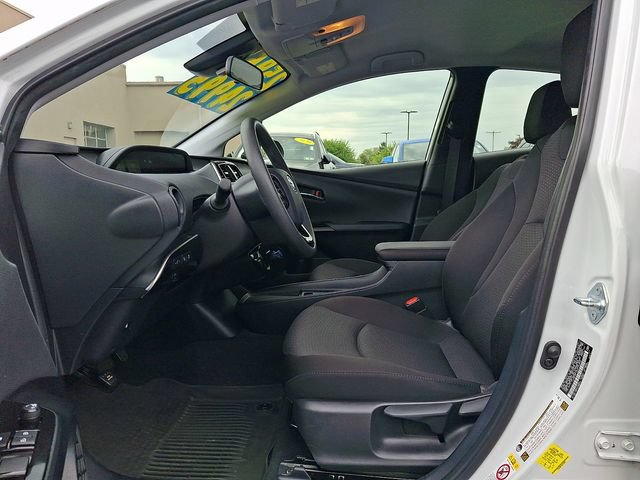 Used 2022 Toyota Prius LE FWD image 13