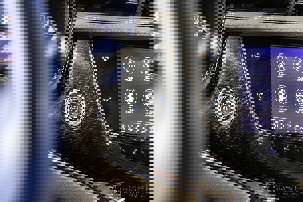 Used 2022 Cadillac XT6 Premium Luxury image 27