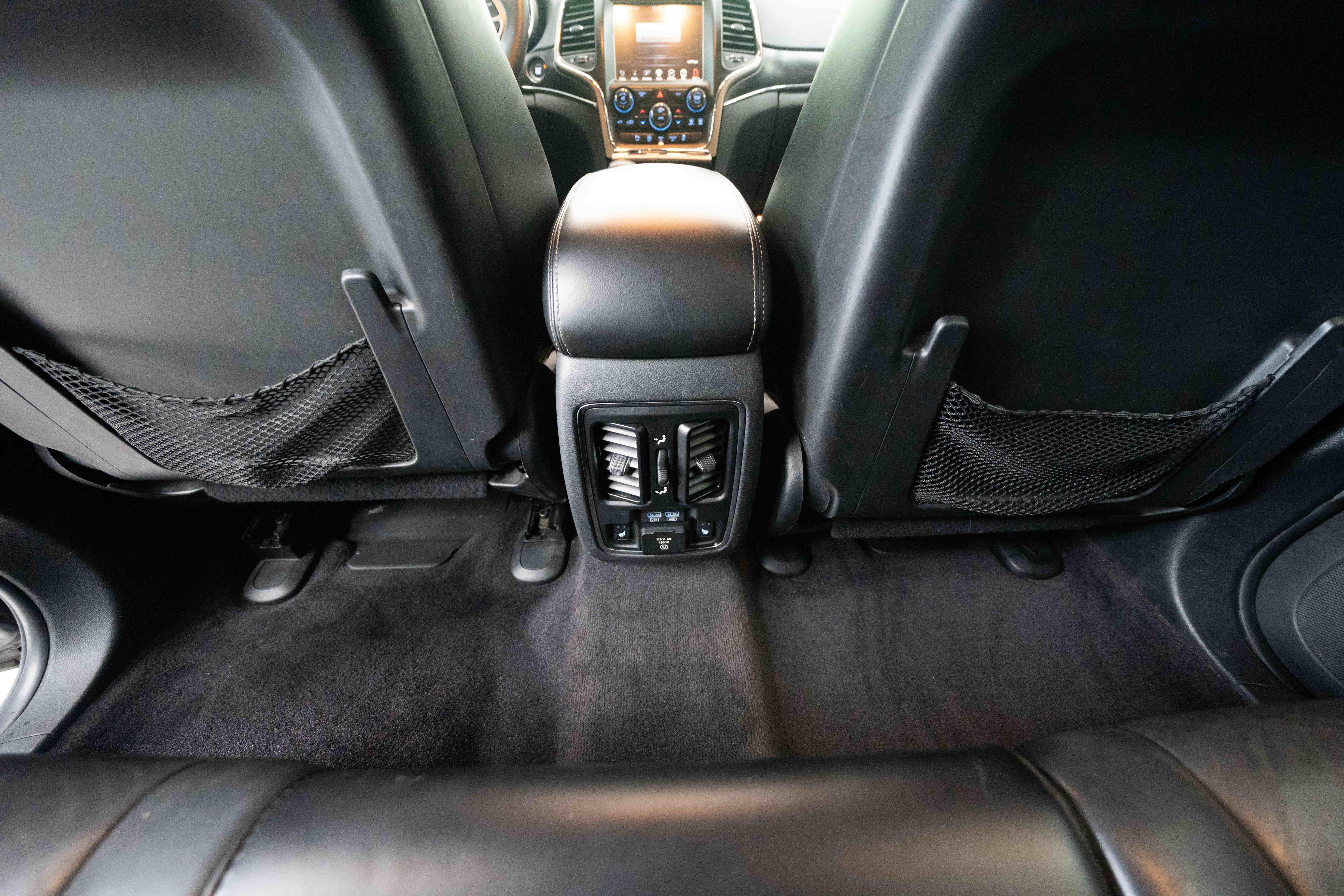 Used 2017 Jeep Grand Cherokee Limited AWD/4WD image 21