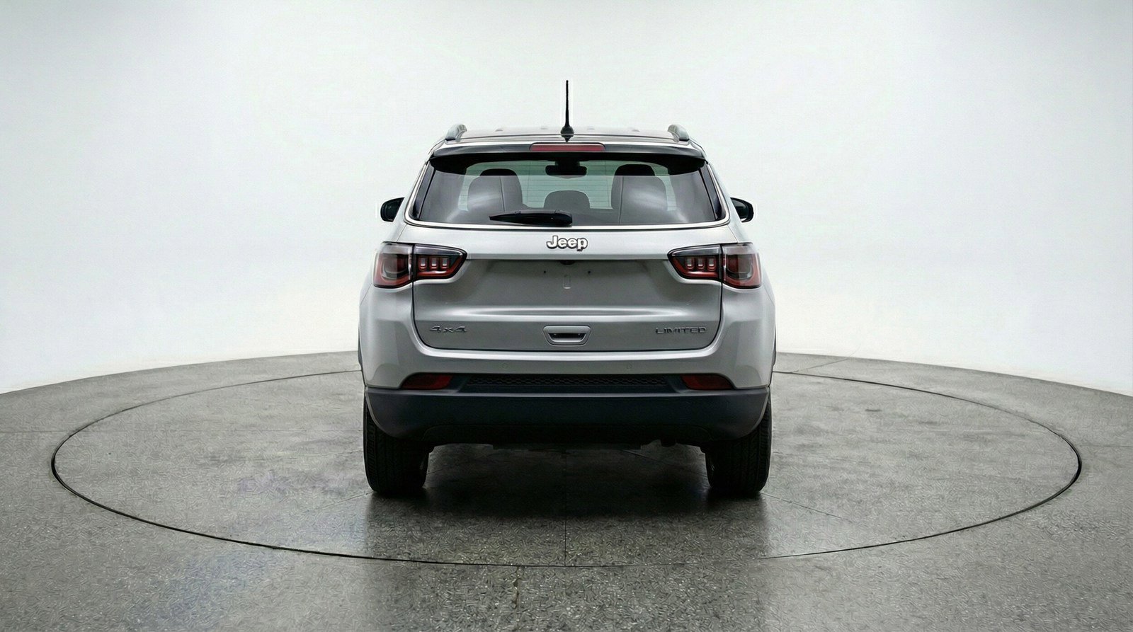 Used 2025 Jeep Compass Limited image 6