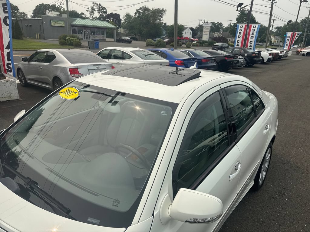 Used 2007 Mercedes-Benz E 350 4MATIC Sedan image 28