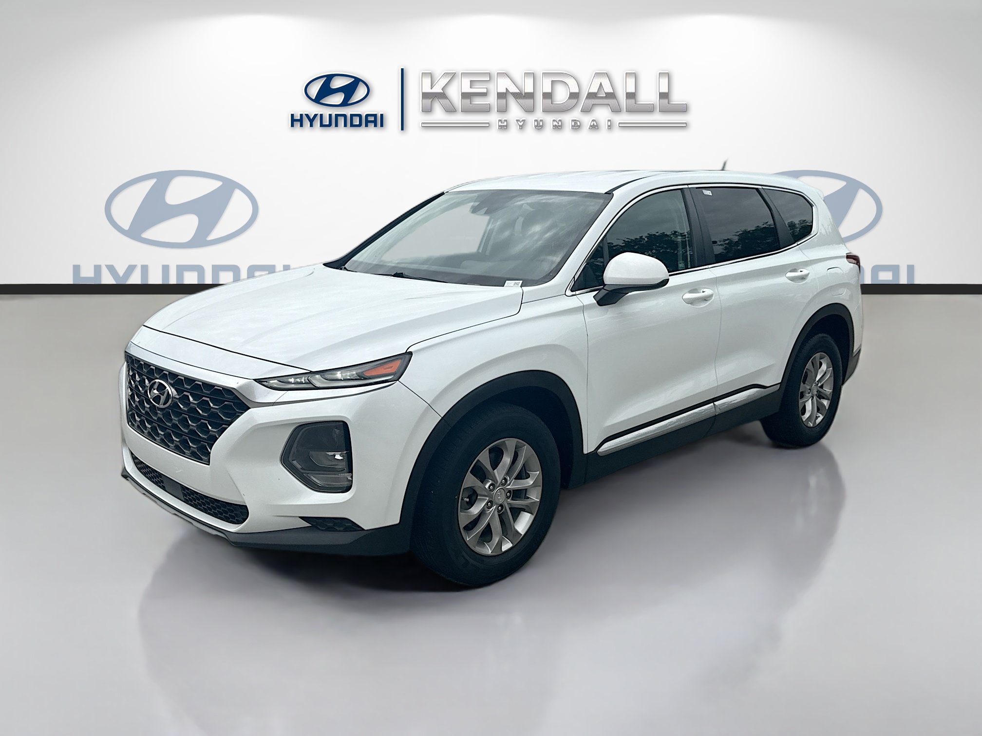 Used 2019 Hyundai Santa Fe SE FWD image 3