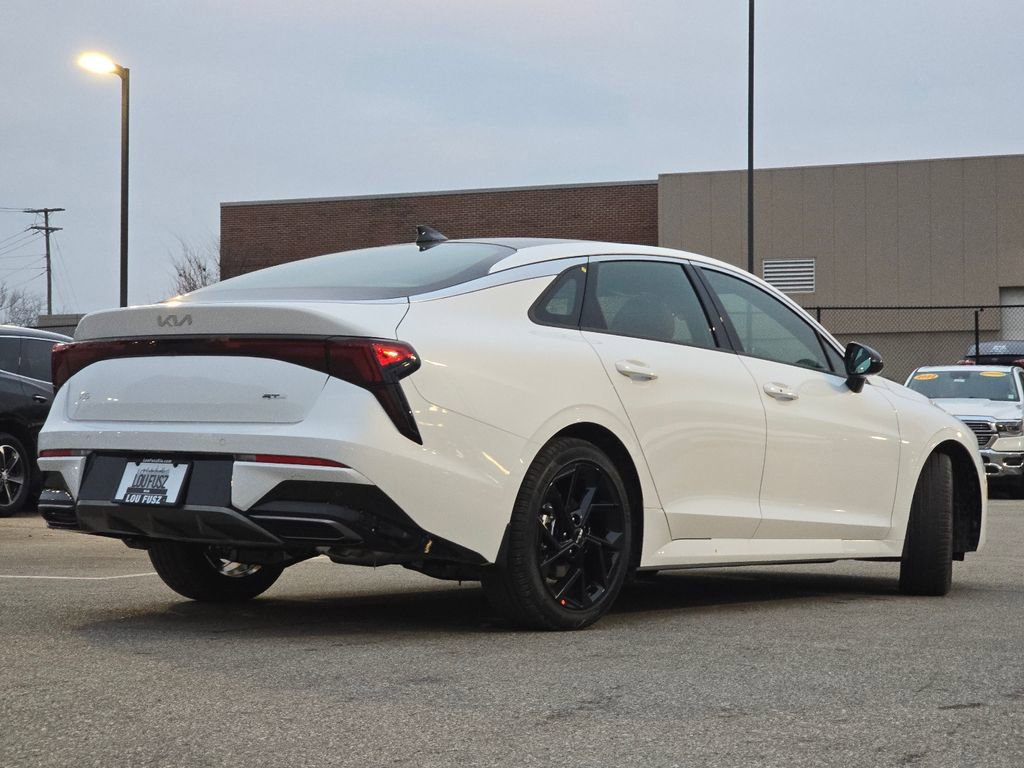 New 2026 Kia K5 GT-Line image 17
