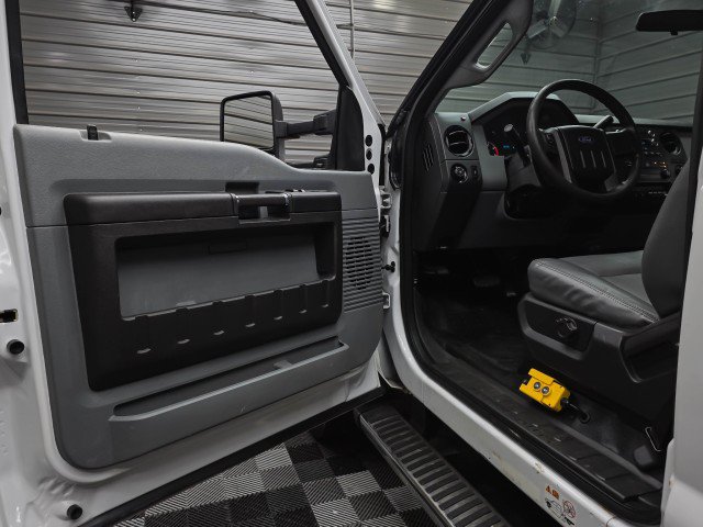 Used 2015 Ford F450 XL w/ Power Equipment Group AWD/4WD image 30