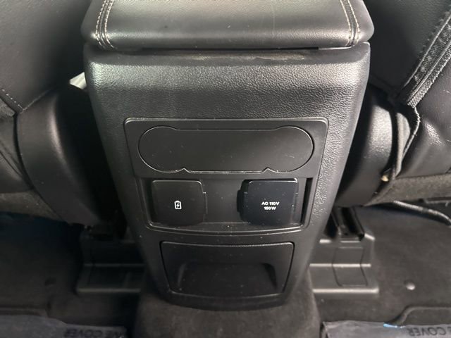 Used 2022 Ford Explorer Limited w/ Equipment Group 301A AWD/4WD image 25