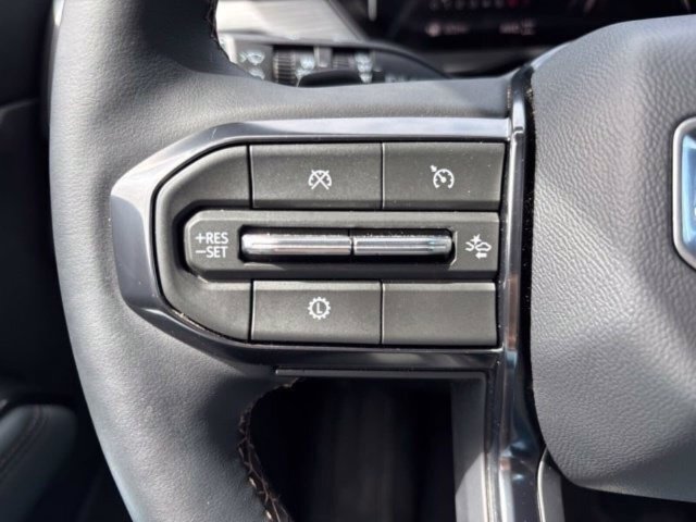 Used 2026 GMC Acadia AT4 w/ Luxury Package AWD/4WD image 22