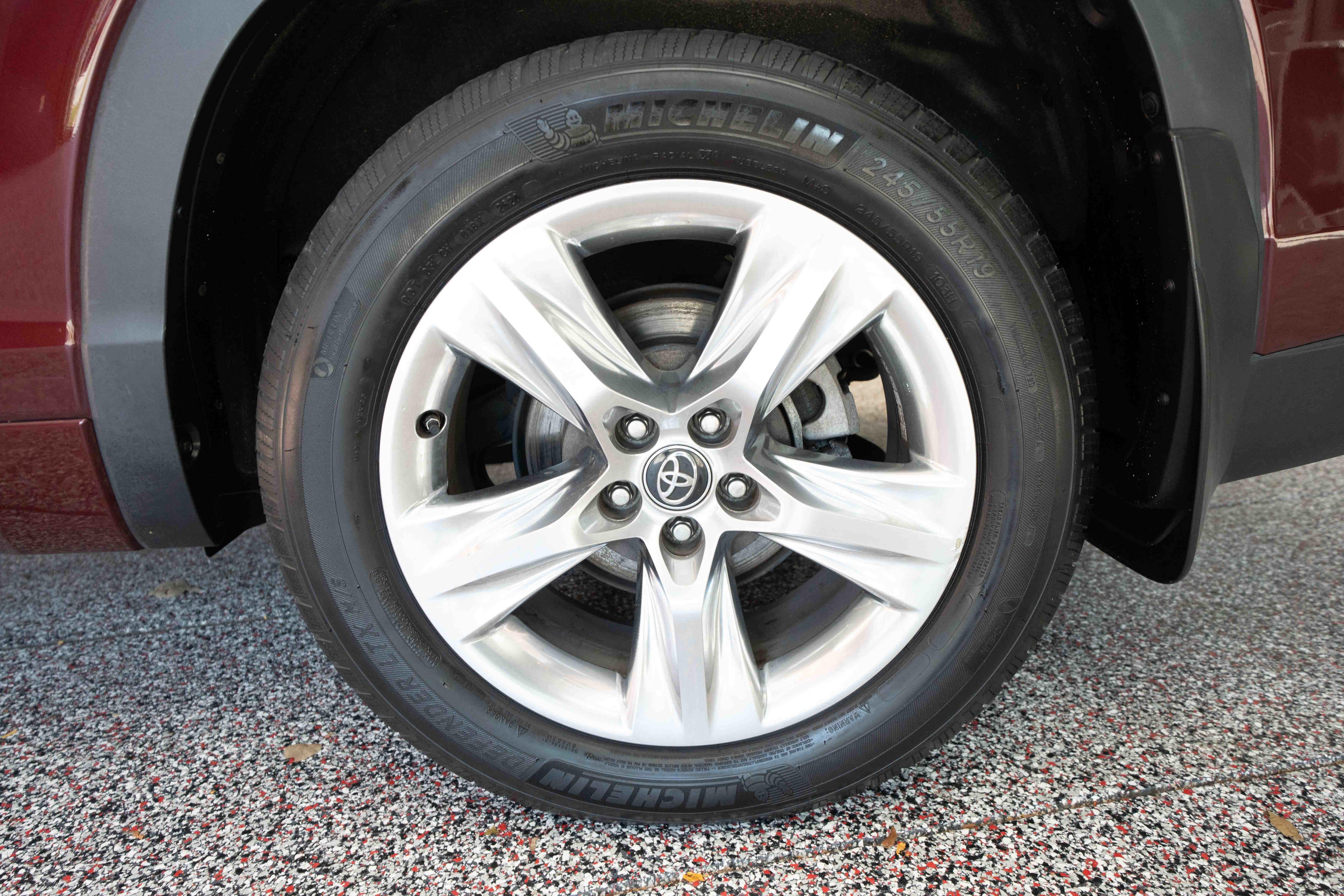Used 2016 Toyota Highlander Limited AWD/4WD image 30