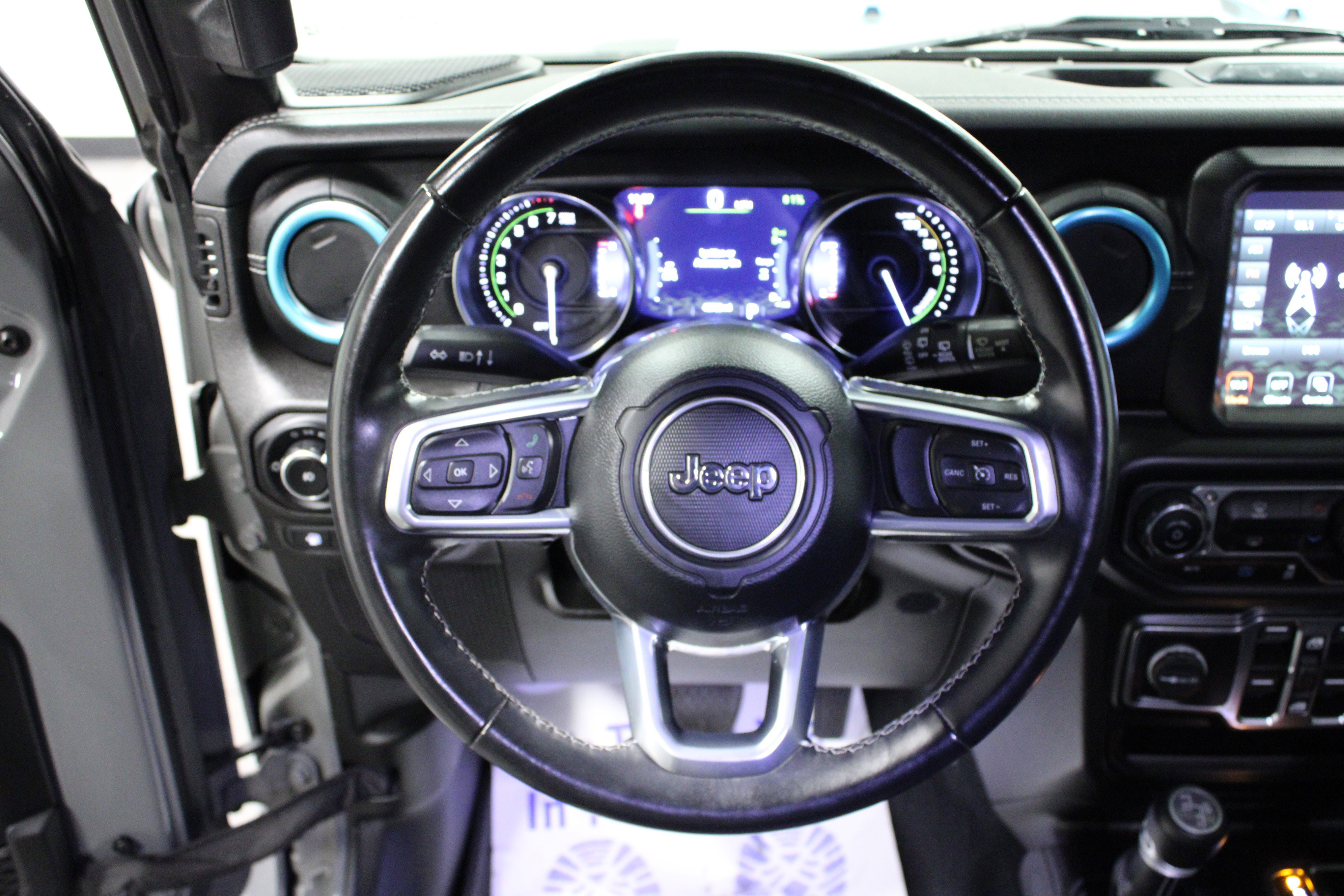 Used 2022 Jeep Wrangler Unlimited Sahara image 17