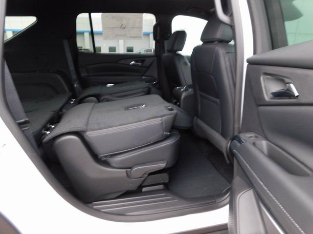 New 2026 Chevrolet Traverse LT w/ Driver Confidence Package image 28