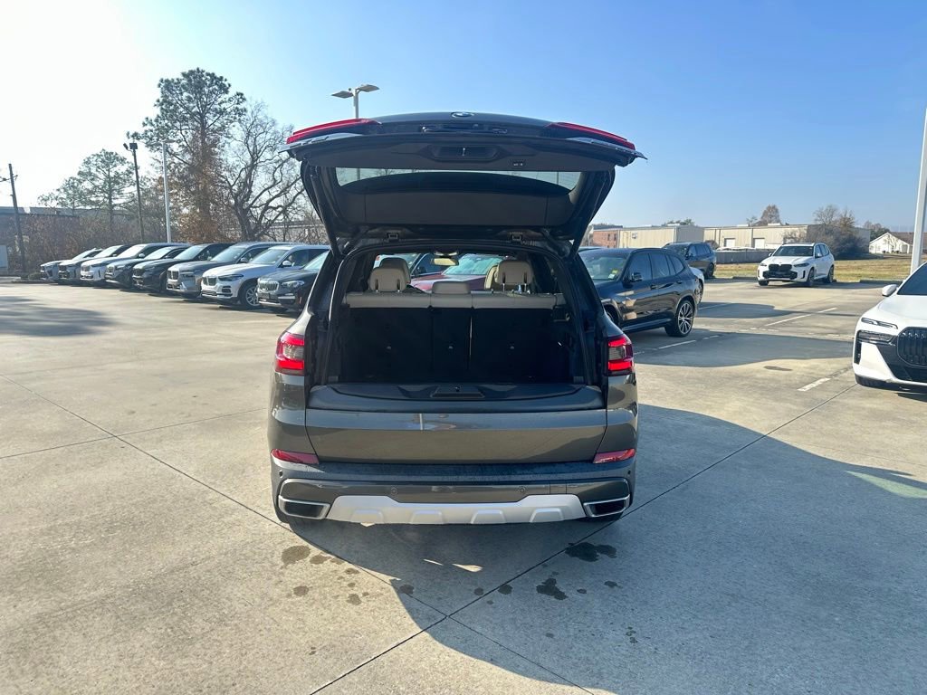 Used 2021 BMW X5 sDrive40i w/ Premium Package image 26