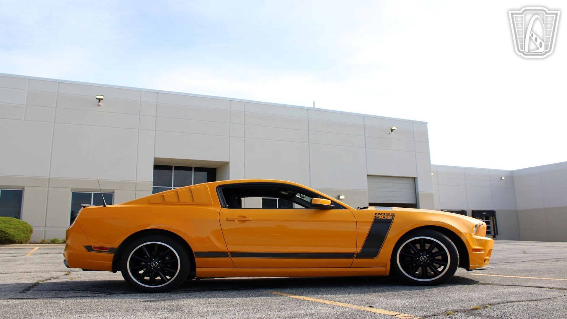 Used 2013 Ford Mustang Boss 302 w/ Boss 302 Accessory Pkg image 11