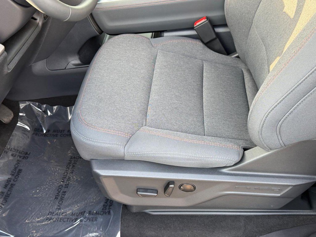Used 2025 Ford Expedition Max Active AWD/4WD image 23
