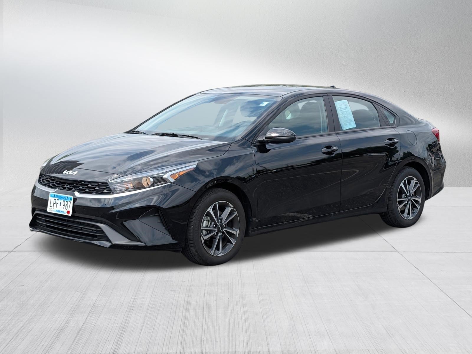 Certified 2024 Kia Forte LXS w/ LXS Technology Package FWD image 3
