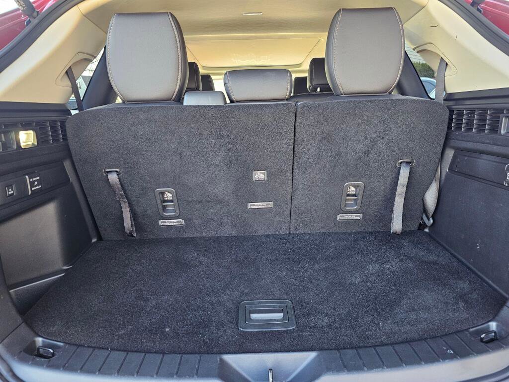 Certified 2024 MAZDA CX-90 Plug-In Hybrid w/ Premium Pkg image 14