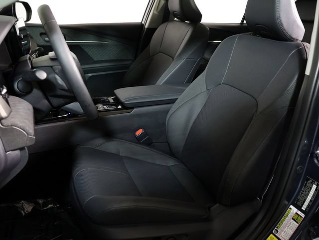 Used 2026 Toyota Camry XLE w/ Premium Plus Package AWD/4WD image 13