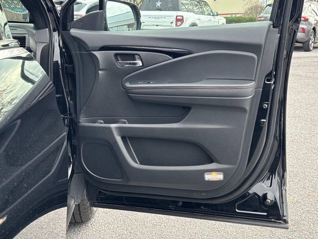 Used 2020 Honda Ridgeline Black Edition image 10