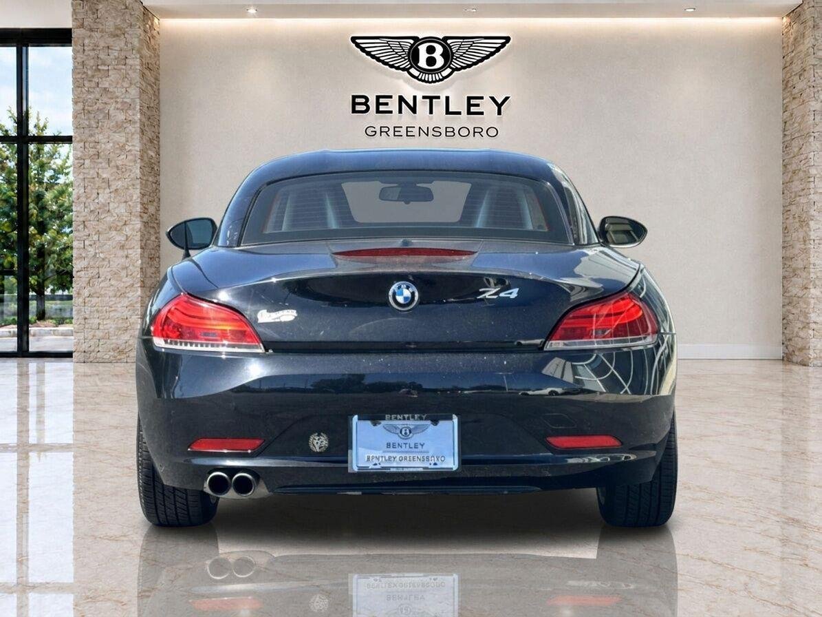 Used 2011 BMW Z4 sDrive30i RWD image 4